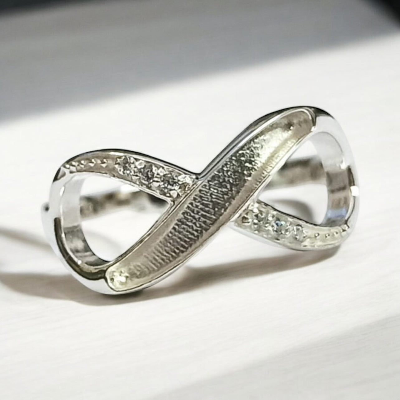 Infinity ring