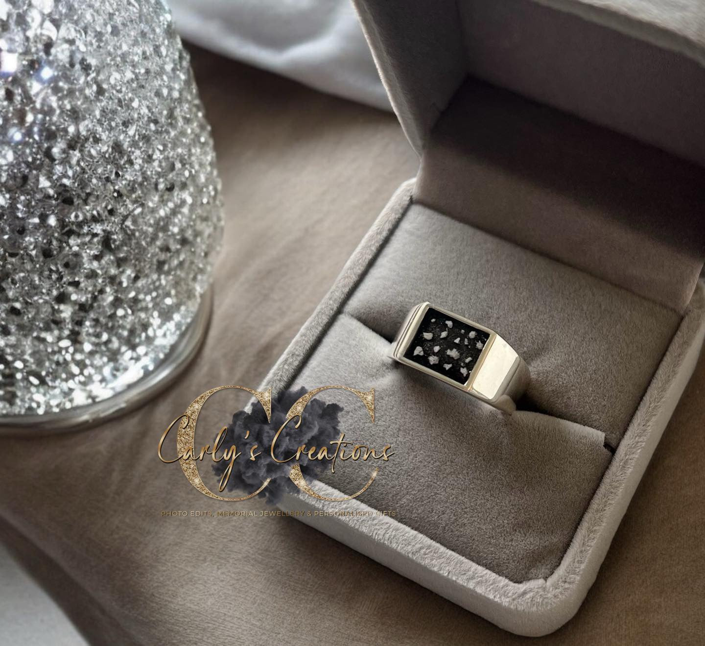 Men’s Rectangular Signet Ring