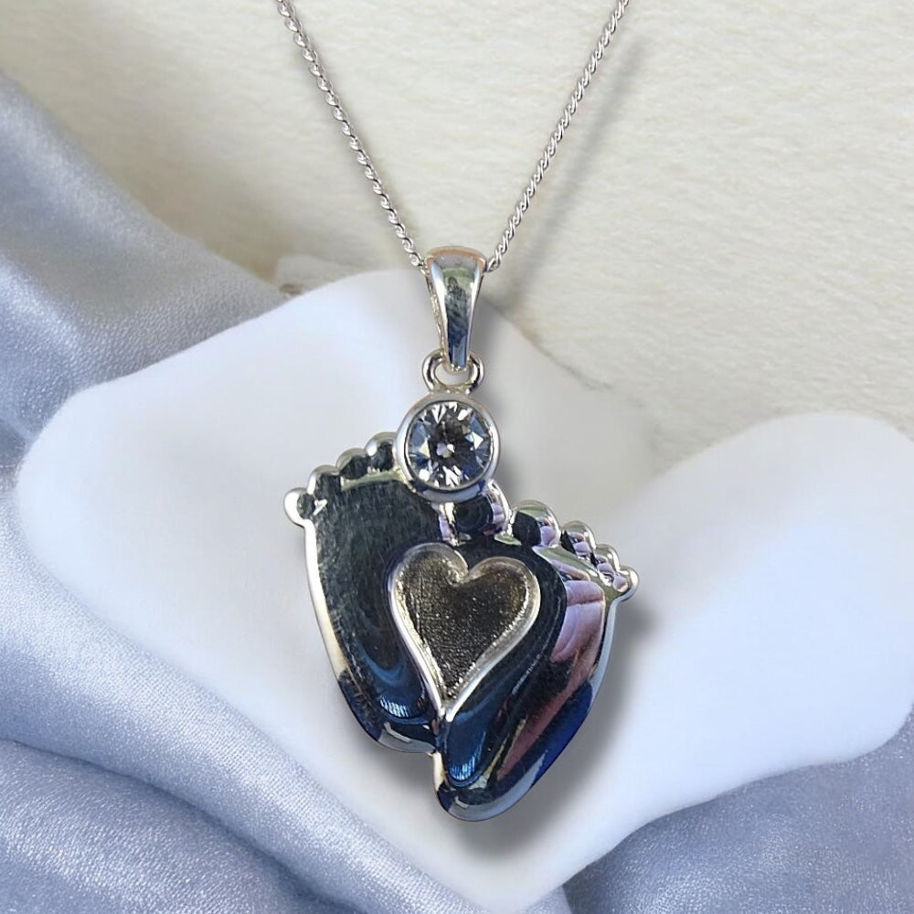 Heart footprint pendant necklace