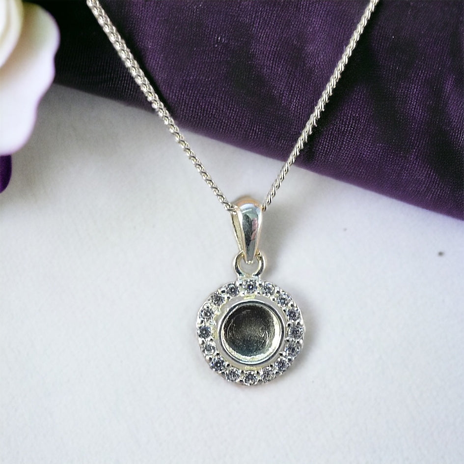 Dainty silver cz pendant necklace